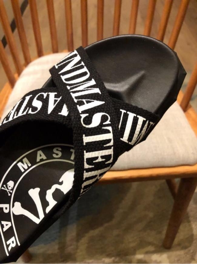 lv《mastermind》MMJ骷髅头 顶级代购男士2019春夏拖鞋