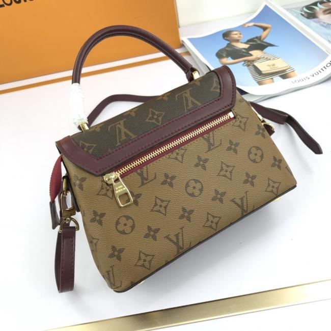 lv新250☀️ 春夏新品☀️ Louis Vuitton 2020年火爆手提斜挎实用时尚款