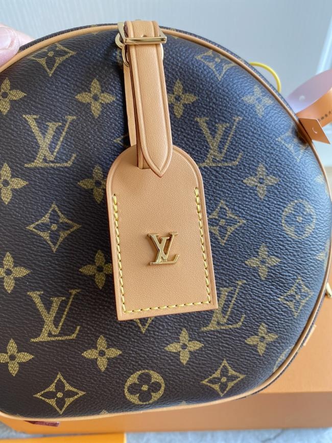 LV Boite Chapeau Souple Monogram手袋，时尚轻松肩背斜挎