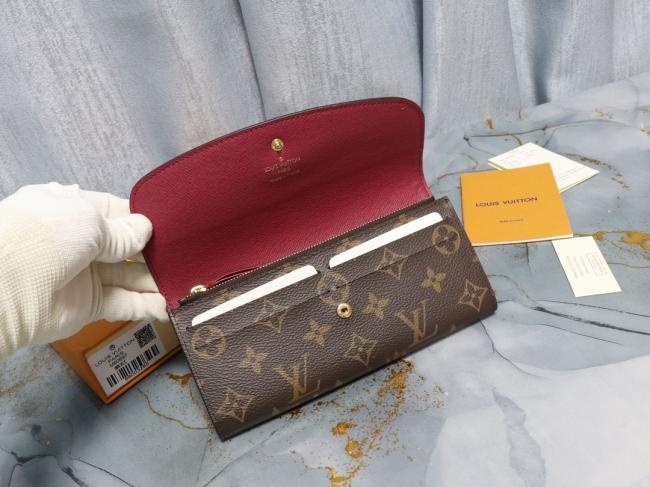 LV M60696 紫红豆豆包 Emilie 钱夹 台湾面料