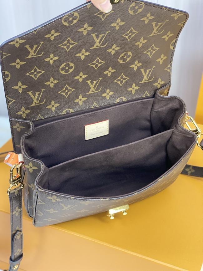 LV M44875 老花 Pochette Metis 手袋小巧优雅，适合斜背款式