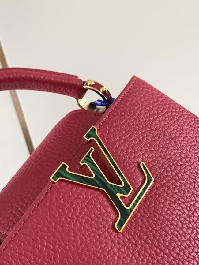 LV Capucines Mini M58718 粒面牛皮贝壳扣手袋