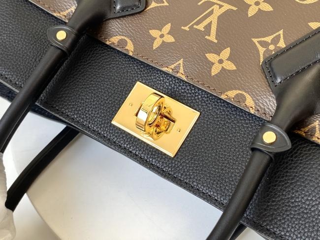 LV M53824 On My Side 手袋，经典Monogram帆布与小牛皮的优雅融合