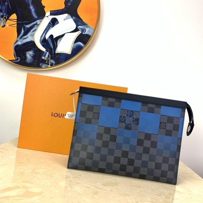 LV POCHETTE VOYAGE Damier Graphite Giant 中号手拿包款式简约经典