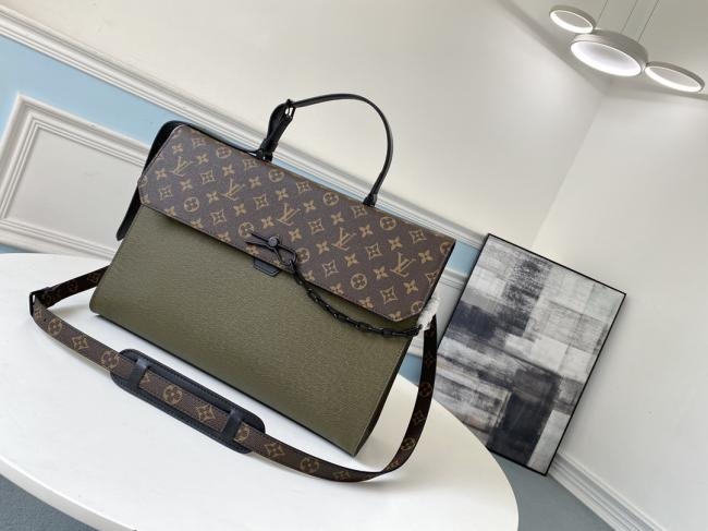 LV M30591 军绿色 Robusto Taïga 皮革公文包