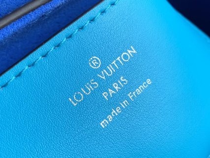 LV Twist M57669 小号手袋-深色 Epi 皮革-官方正品