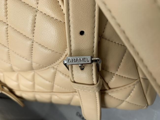 CHANEL 中号91121经典羊皮背包，全羊皮制作，手感柔软