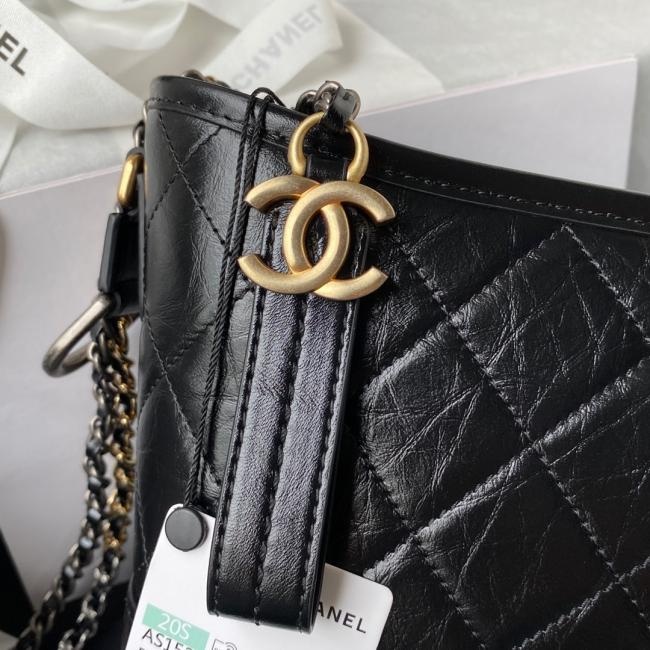 CHANEL Gabrielle 流浪包 25cm，时尚精品，最新款式