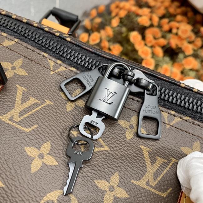 LV KEEPALL Nigo 50旅行到袋，经典包型撞色设计