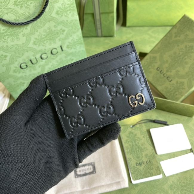 Gucci 473927经典GG图案黑色全皮卡包