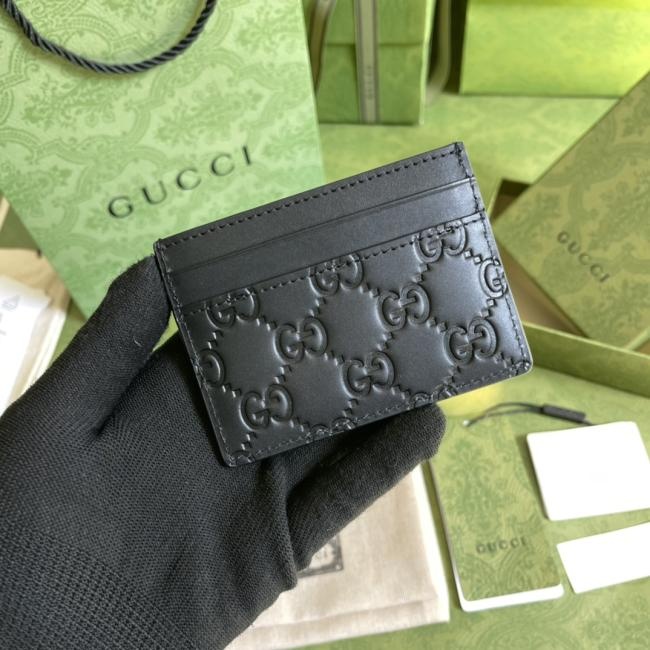 Gucci 473927经典GG图案黑色全皮卡包