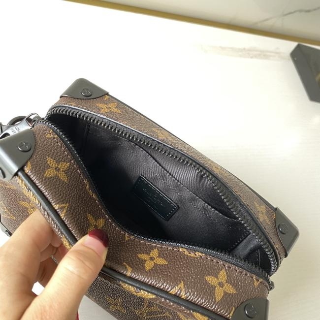 Louis Vuitton MINI SOFT TRUNK 吴亦凡同款 Monogram 印花树脂链带手提肩背包