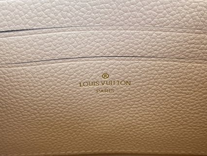 LV Monogram Empreinte Pochette Double Zip 双拉链皮革手袋