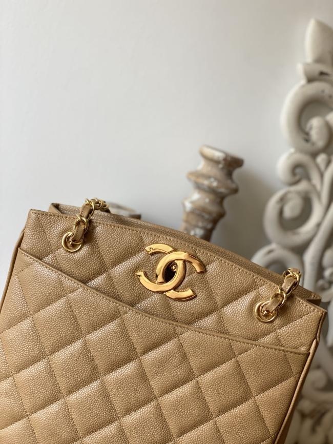 香奈儿Chanel A99经典球纹金扣大双C Logo Vintage购物袋