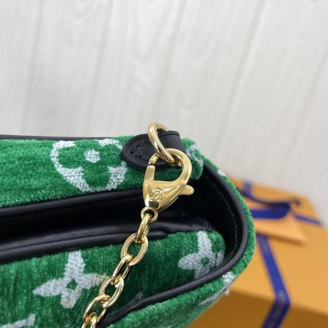 LV Micro Métis链条包，Monogram提花绒布，潮流背携款式