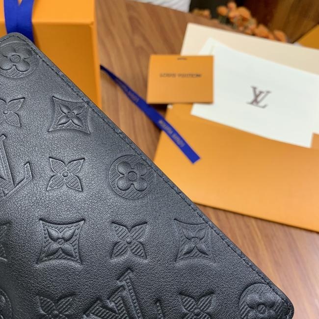 LV Monogram Shadow Brazza 小牛皮钱夹，优雅外观设计