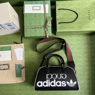 Gucci x adidas 7023 迷你旅行包联名系列