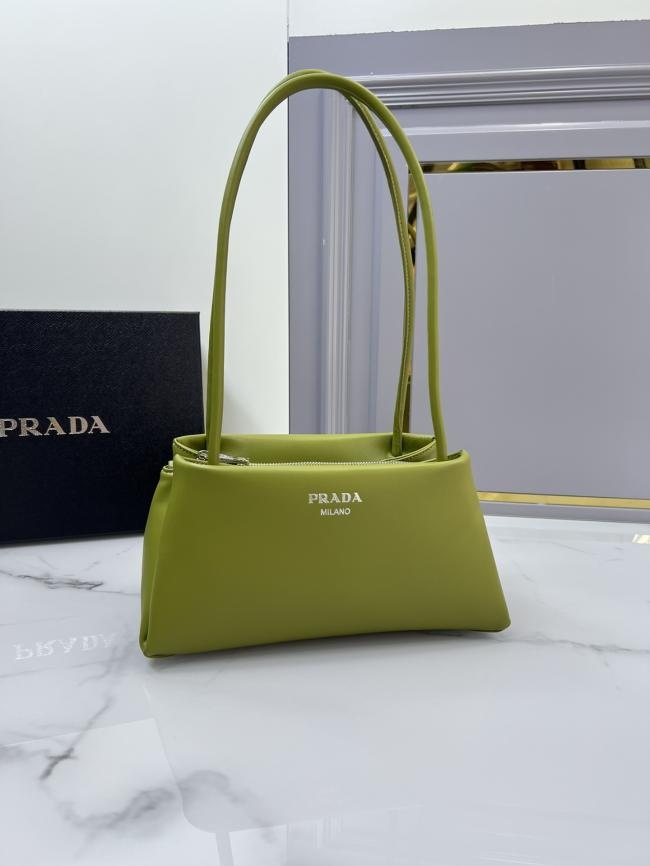 PRADA FW22最新款单肩腋下包1BA368绿色