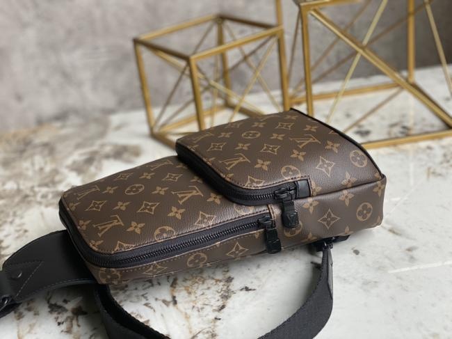 LV M45897 Avenue Damier Graphite 胸包腰包系列款式