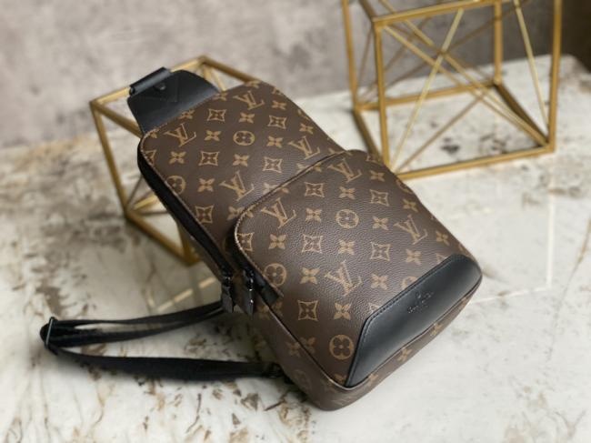 LV M45897 Avenue Damier Graphite 胸包腰包系列款式