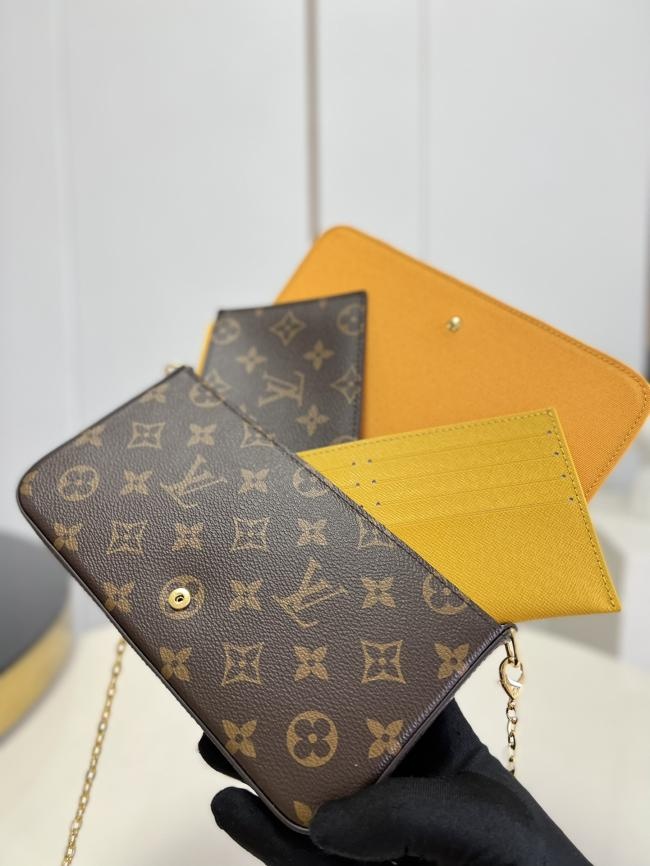 LV POCHETTE FÉLICIE Vivienne Holidays 2022 系列，精致印花链链包