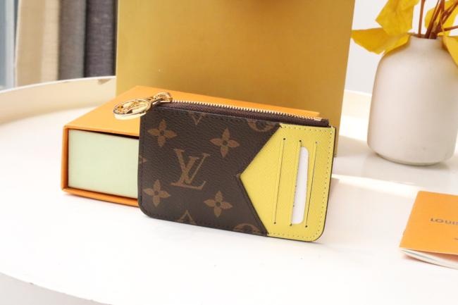 LV Romy M818 Monogram帆布多功能名片夾，時尚風琴式拉鏈隨身袋