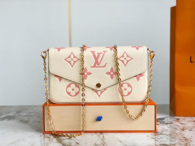 LV M82047 奶白全皮三件套系列 Pochette Felicie 链条包 M64064