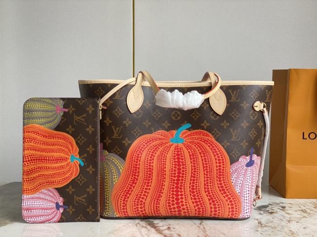 LV x YK Neverfull MM 南瓜丝印购物袋，独特设计，时尚高级