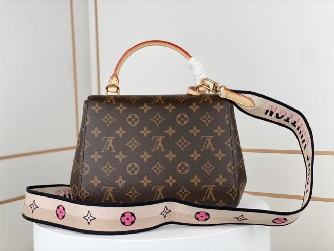 LV Cluny BB M46055/M46372 Monogram帆布大号手袋