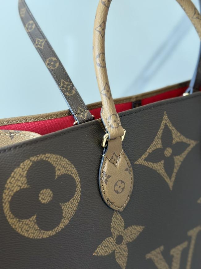 LV Onthego 超大号 Monogram 手袋，前卫摩登设计