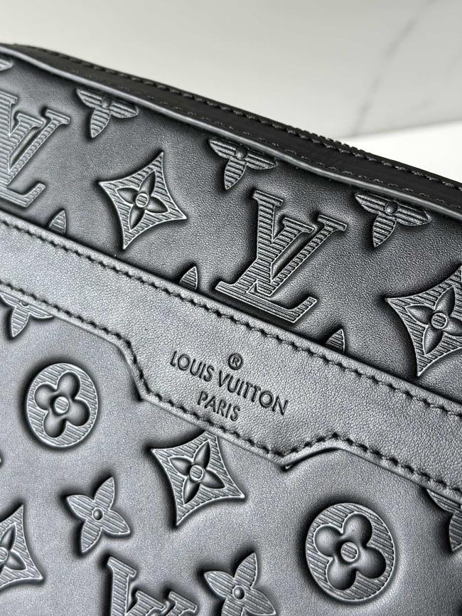 LV M46602 Trio 邮差包 Monogram 压纹牛皮革