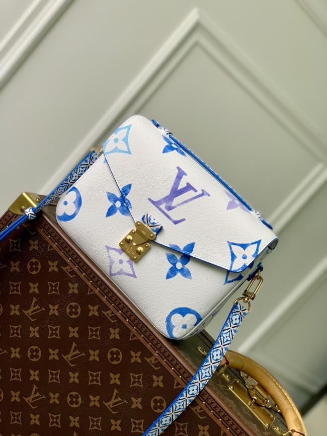 LV Pochette Metis 帆布水彩效果手袋，里斯本彩绘瓷砖灵感设计