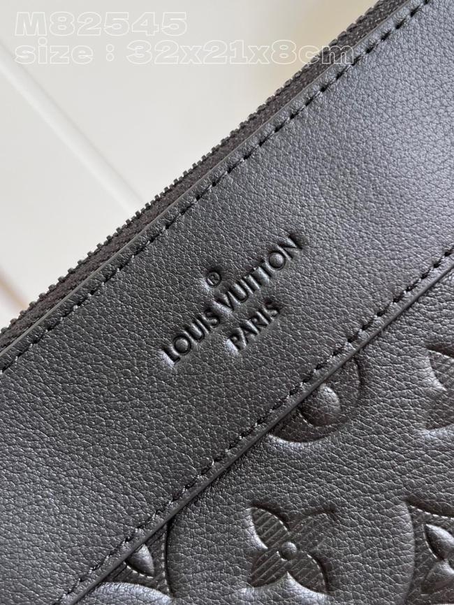 LV M82545 Monogram Shadow 手拿包实拍