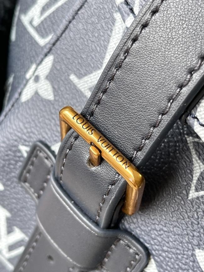 LV M46805 Monogram Macassar 双肩包 登山包