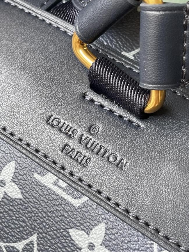 LV M46805 Monogram Macassar 双肩包 登山包