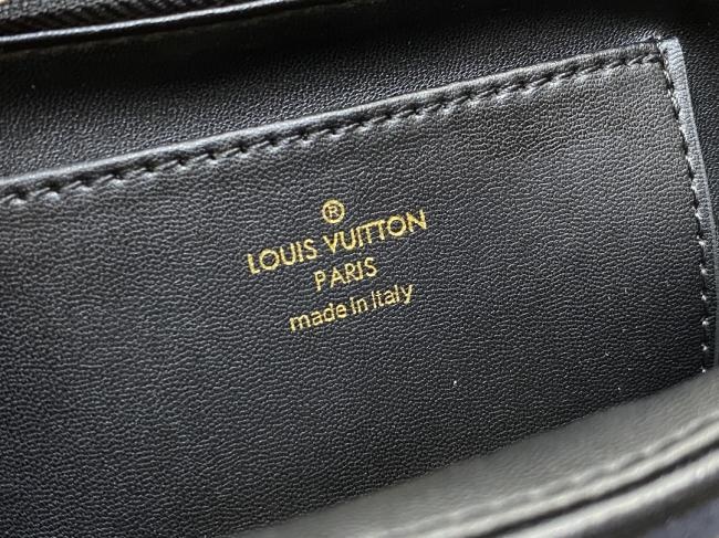 LV M22891黑渐变全皮菱格链条包系列 GO-14 Teist 中号手袋