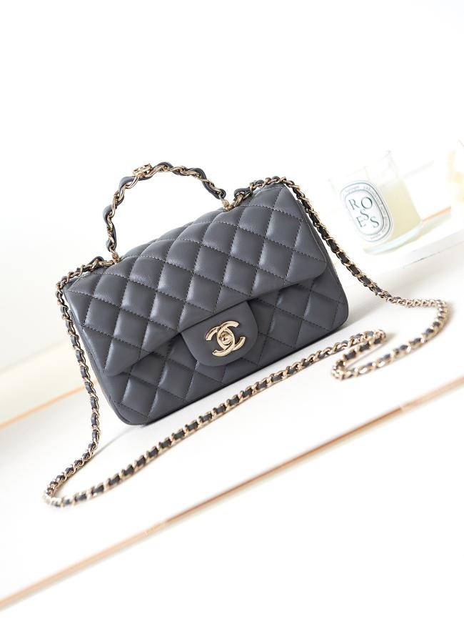 CHANEL 23k新手柄CF Mini羊皮包AS2431，时尚光泽质感，可斜挎手拎