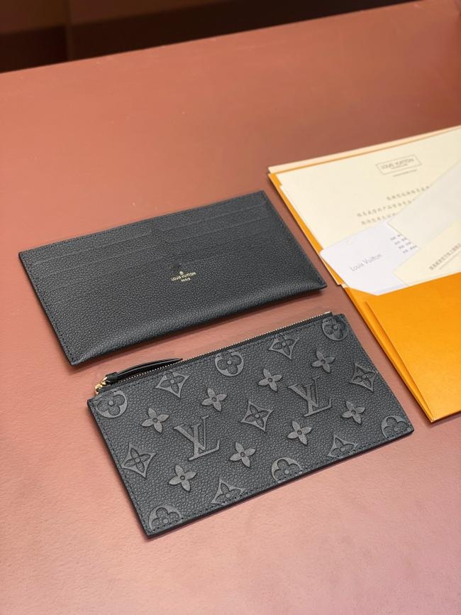 LV Monogram Empreinte M64064色Pochette Félicie链条包