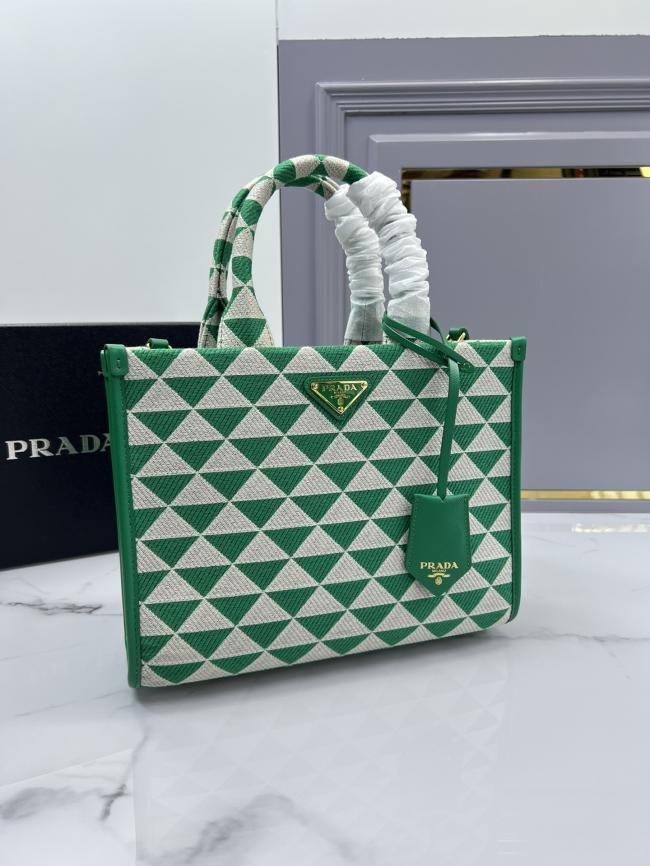 PRADA 刺绣织物托特包1BA354中号，Saffiano皮革长肩带设计