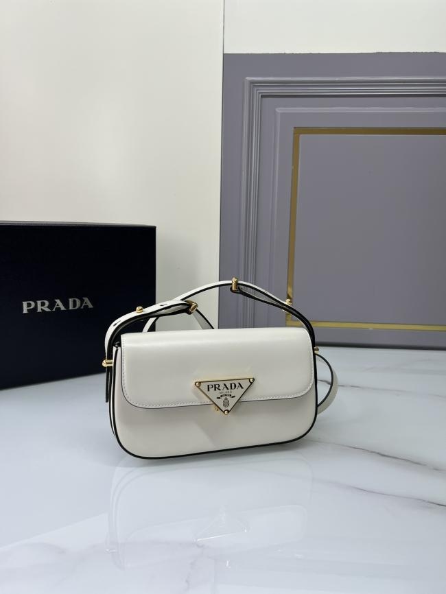 Prada 新款1BD339 单肩包，时尚高级设计，气质女孩必备